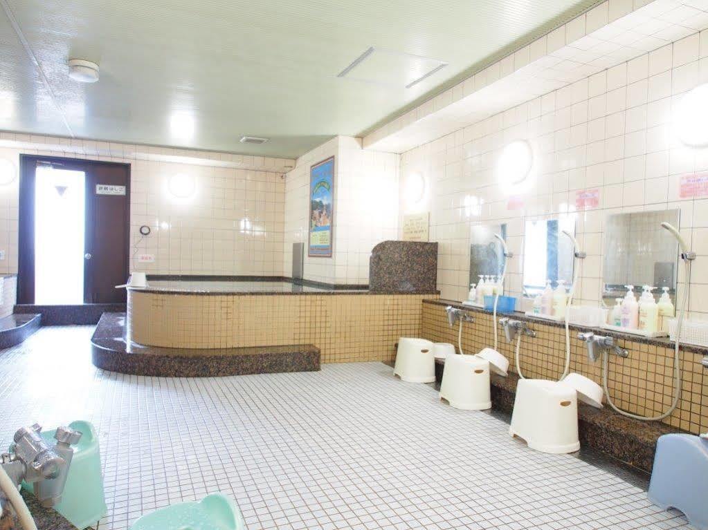 Capsule Hotel Shibuya Tokyo Exterior photo