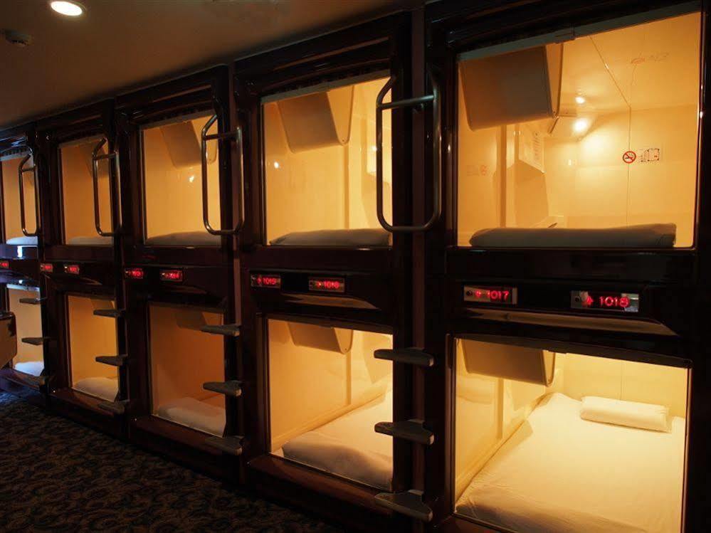 Capsule Hotel Shibuya Tokyo Exterior photo